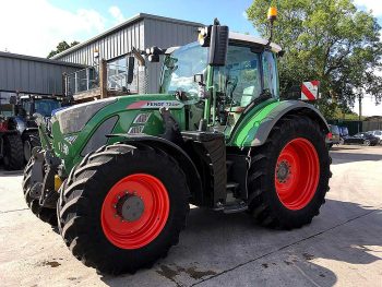 FENDT 724 S4 PROFI PLUS DESIGN LINE
