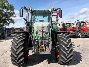 FENDT 724 S4 PROFI PLUS DESIGN LINE